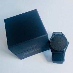 Nixon Sentry Leather Metallica x Nixon